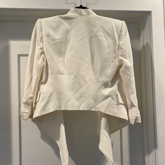 BCBG White Crop Blazer - Picture 2 of 3